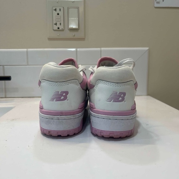New Balance 550 in Bubblegum Pink - Picture 10 of 11